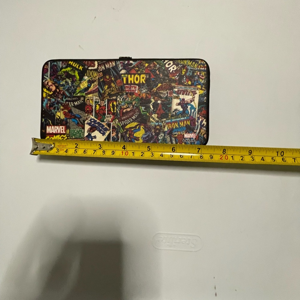 Marvel Multicolor Comic Book Wallet - Picture 6 of 8